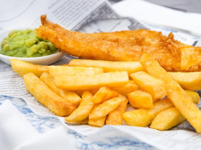 “I ordered gluten free fish and chips and it was delicious. Highly recommend. Great portion sizes and really tasty.” Rating:4.5/5. Takeaway collection and delivery via the website and Just Eat.