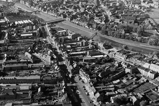 An aerial view of Musselburgh taken in October 1961.
