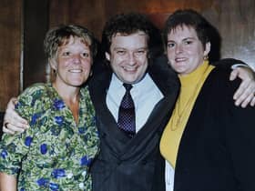 Billy Sibbald with his sister Janice (left) and Lorraine in 1991
