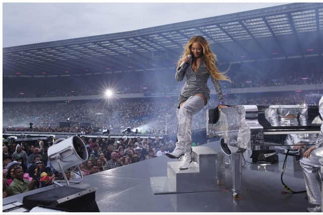 Beyonce delighted a crowd of more than 50,000 at Murrayfield Stadium on Saturday night.