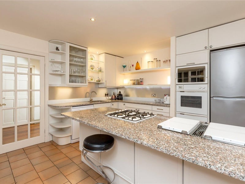 Old Coach House - kitchen.
