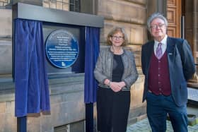 The new plaque celebrating the work of leading physiologist Professor Mary Pickford (Neil Hanna Photography)