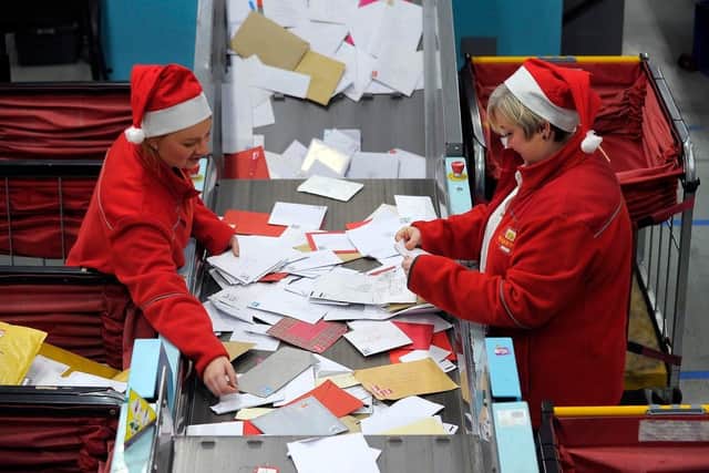 Royal Mail is looking to hire more than 290 temporary workers to help sort the Christmas post at its Edinburgh Mail Centre.