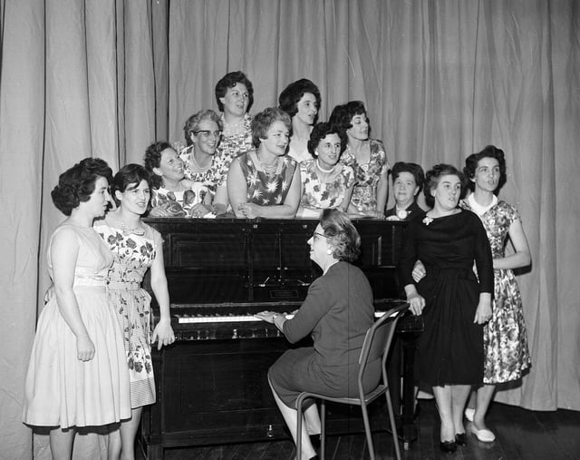 Performers at the Barnton Townswomen Guild Concert in November 1963.