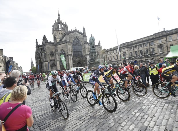 Pic Greg Macvean - 2017 Tour of Britain cycling race leaves the Royal Mile