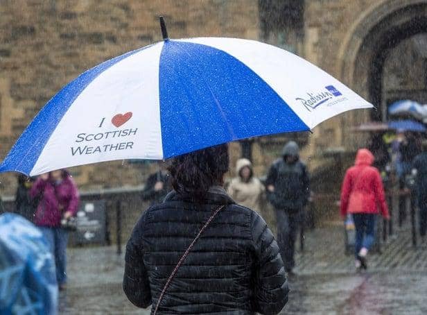 Edinburgh weather: Residents excited to enjoy a pint indoors next week as grey and overcast weekend expected