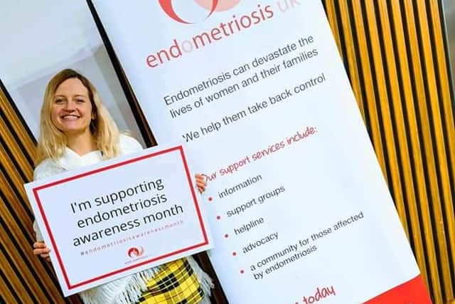Alexandra Czech-Seklecka supporting endometriosis awareness month.
