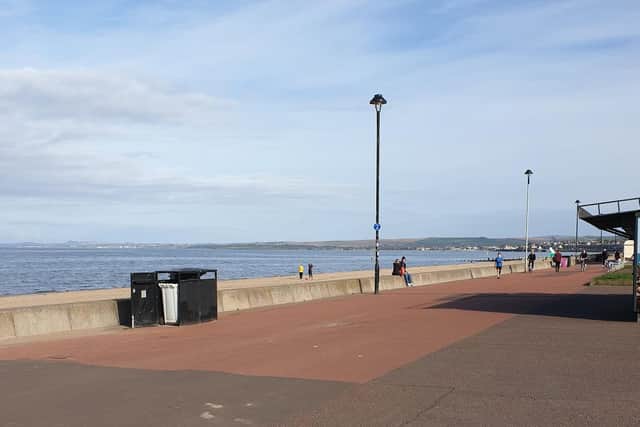 Over the Easter weekend, social distancing guidelines were followed at Portobello beach