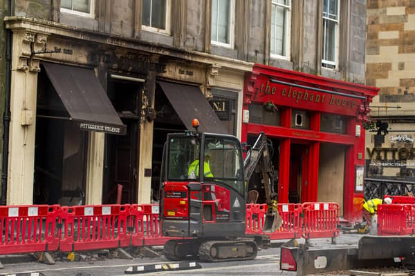 George IV Bridge and Candlemaker Row are still closed to vehicles today as workers continue their efforts to make the area safe after Tuesday’s fire.