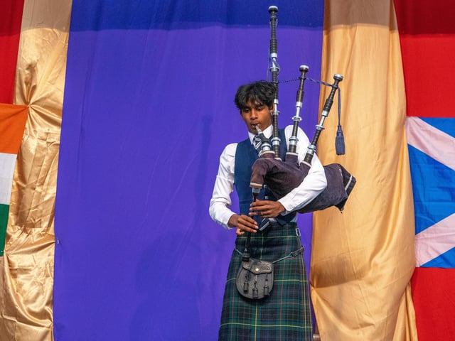 This bagpiper had the puff to please the audience at the festival on Calton Hill at the weekend.