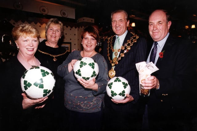 L to R -  Jenny Slack, Tenant of the Nags Head;  The Mayoress of Chesterfield; Joanne Edwards from Ashgate Hospice; the Mayor of Chesterfield; Bill Slack, tenant of the Nags head pictured in 2000