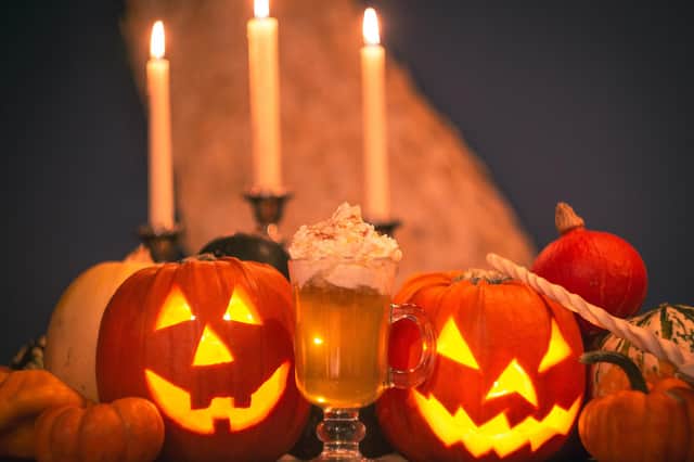 Guests who book the seasonal experiences will be given The ‘HallowCream Cider’ - a hot and spiced apple cider infused with cinnamon and orange, ginger beer, butterscotch syrup, and topped with homemade butterscotch whipped cream and a drizzling of caramel.