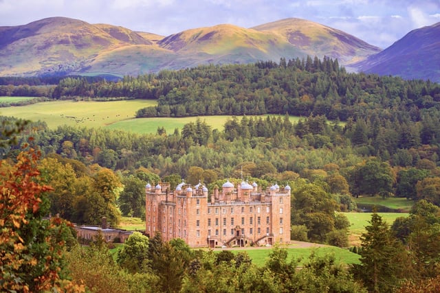 Drumlanrig Castle, in Dumfries and Galloway, is Bellhurst Manor in Outlander, belonging to the Duke of Sandringham in Season 2. Home to the Douglas family, this castle has 40 acres of gardens and Bonnie Prince Charlie once stayed - uninvited -  in one of its bedrooms.