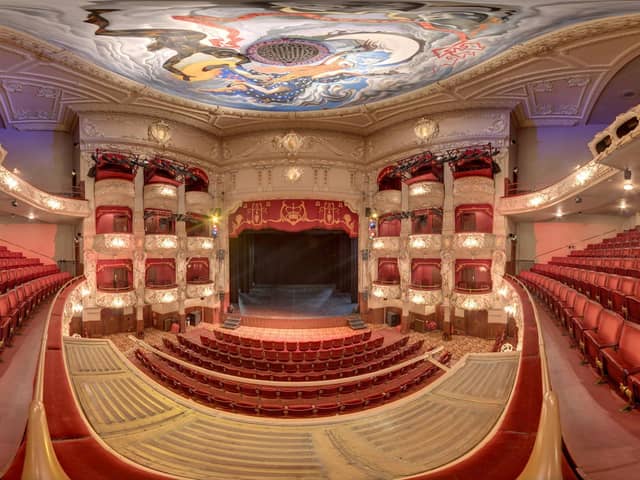 The King's Theatre can be toured in 360 degrees from top to bottom.