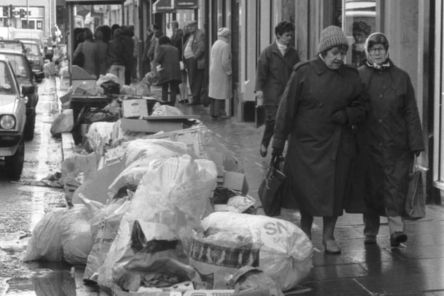 Edinburgh locals were faced with rubbish piling up on Leith Walk during the binmen's strike in November 1987.