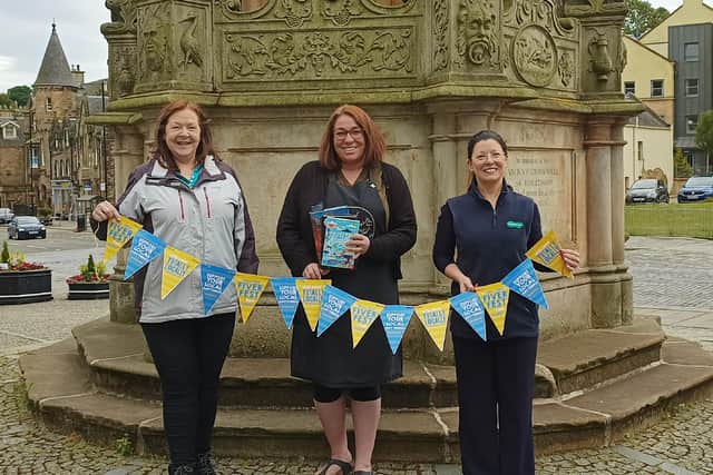 Evelyn Noble (Lilypond Crafts & Gifts), Sally Pattle (Far from the Madding Crowd), and Diana Kelly (Specsavers) are taking part in Linlithgow’s Fiver Fest.