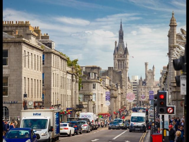 According to property advice company, MoveIQ, Aberdeen is also a very affordable place to buy property in the UK. The average house price here is just £144,928, while the average income in the area is £38,926.