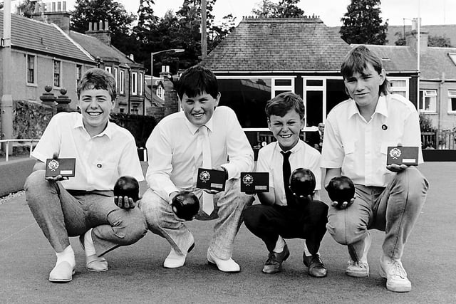 Selkirk youth bowlers, July 1986.