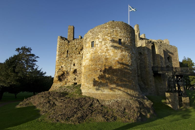 Dirleton Castle in East Lothian is one of Scotland’s oldest surviving strongholds. The 13th-century fortress was for 400 years a magnificent fortified residence to three successive noble families – the de Vauxs, Haliburtons and Ruthvens. The Ruthvens’ eventual downfall saw Dirleton abandoned as a noble residence. Oliver Cromwell’s 1650 siege then rendered it unfit for military use. But the castle was not forgotten. New owners the Nisbets bought the estate in the 1660s, turning the graceful ruins into an eye-catching feature in their new designed landscape. Today, both castle and gardens are attractions in their own right.