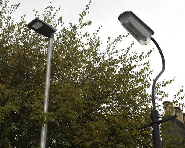 It takes Edinburgh City Council an average of 21 days to fix a broken street light.