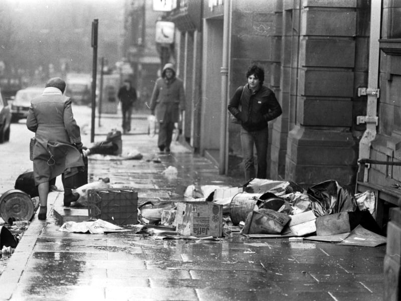 Rubbish and litter was blown about Morningside by the wind when gales hit Edinburgh in March 1982.