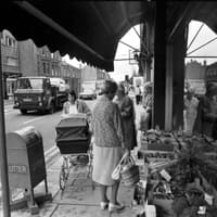 Edinburgh in the Eighties: 17 amazing photos of Edinburgh in 1980 – including legendary lost nightclub