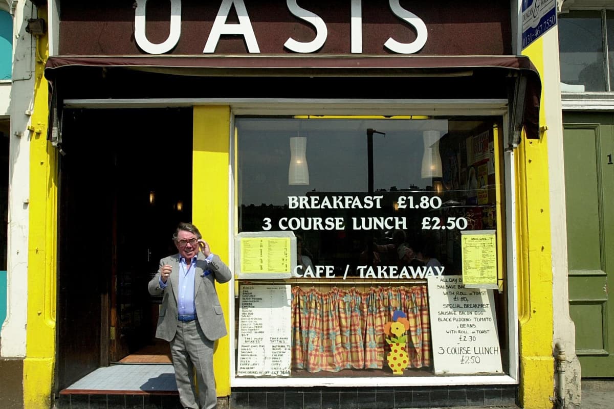 Edinburgh retro: 13 photos of lost and legendary Edinburgh cafes that ...