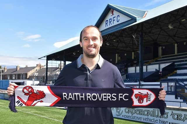 Jamie MacDonald signs for Raith Rovers. Photo: Tony Fimister