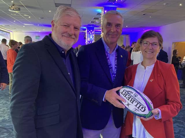 Angus Robertson, Scottish Rugby Chair John McGuigan and French Consul General Laurence Païs