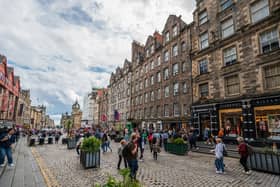 Lawnmarket is an outstanding example of Edinburghs historic Old Town, located in the heart of the City Centre and part of the popular Royal Mile.