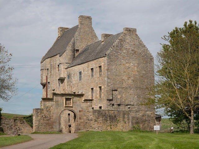 Midhope Castle, near South Queensferry, is Lallybrock, Jamie Fraser's ancestral home in Outlander. The 16th Century fortress is found in the grounds of Hopetoun House, which was also used in Outlander as the Duke of Sandringham's residence.