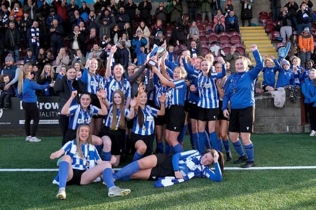 Penicuik celebrate at full-time with the Youth Cup secured. Picture: Aimee Todd | Sportpix for SWF
