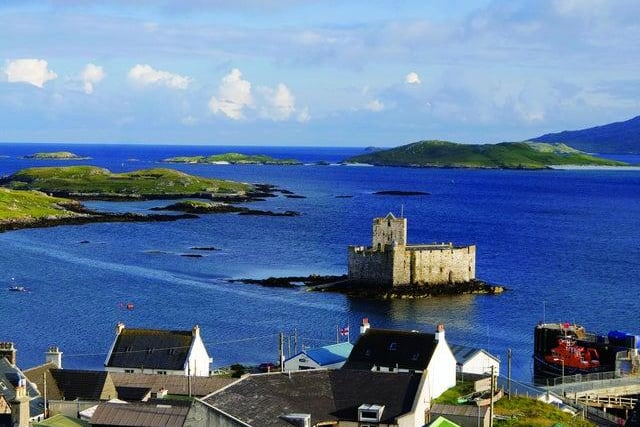 Castlebay, Isle of Barra: This charming town is the main village and a community council area on the island of Barra in the Outer Hebrides, Scotland and is one the most popular seaside visits on our list.