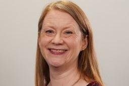 Age: 48, MSP for Dunfermline.
Born in Cardenden in Fife, Shirley-Anne Somerville went to Kirkcaldy High School, studied economics and politics at Strathclyde University and later took a housing diploma at Stirling University. She worked as a researcher for SNP MSP Duncan Hamilton, then as a policy and public affairs officer at the Chartered Institute of Housing and a media and campaigns officer at the Royal College of Nursing.  She became a Lothian list MSP in August 2007 when Stefan Tymkewycz stepped down to concentrate on his role as an Edinburgh councillor, but she lost the seat in 2011.  She returned to Holyrood in 2016, winning the Dunfermline seat, and was made a junior education minister.  In 2018, she was promoted to Cabinet as Secretary for Social Security and Older People and in 2021 she was moved to Education.