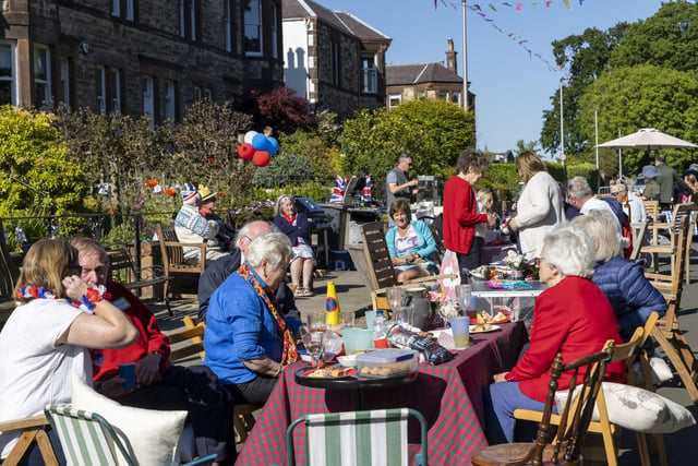 The sun was shinnng as residents of Campbell Avenue, Murrayfield celebrated with a street party. (Photo by Robert Perry/Getty Images)
