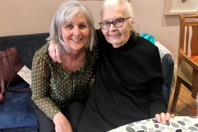 Fiona Robertson and her mum Christina, 91