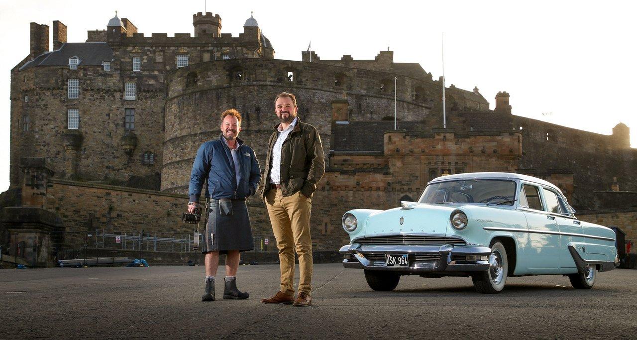 Bespoke photography tours in classic cars now being offered in Edinburgh as friends team up to launch new business