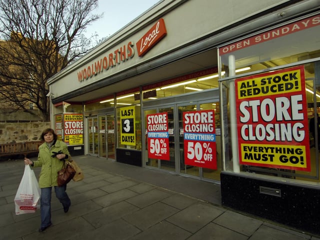 Woolworths on Raeburn Place, Stockbridge, prior to closure.