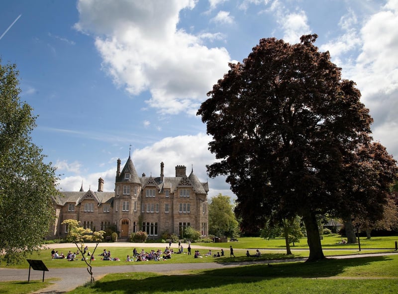 This Midlothian park near Gorebridge features a Victorian baronial manor house in parkland estate with woodland walks, an outdoor play area and a golf course. There is also horse riding, a miniature railway and orienteering.