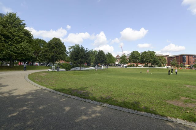 Devonshire Green, off Devonshire Street in the city centre, covers around 1.5 hectares and is grassed and landscaped to create an amphitheatre. Events are held there throughout the year, and there is a skate park too.