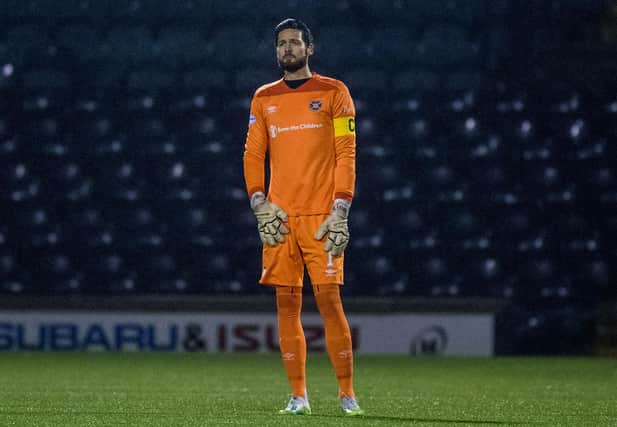 Craig Gordon is the most obvious candidate to become the next Hearts captain. (Photo by Ross Parker / SNS Group)