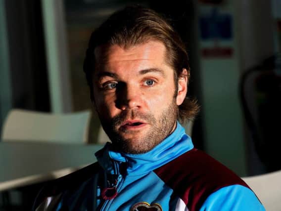 Robbie Neilson has agreed terms with MK Dons