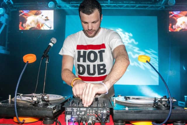 DJ Tom Loud and his Hot Dub Time Machine