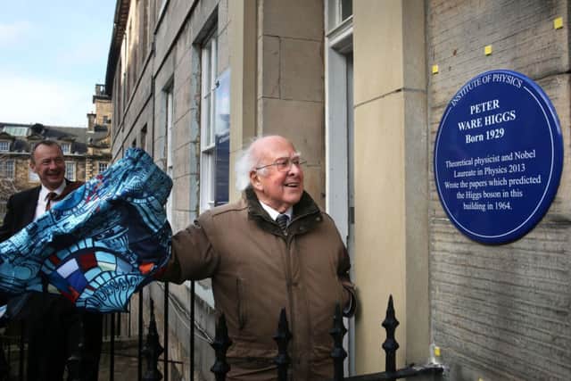 Prof Higgs unveils his plaque