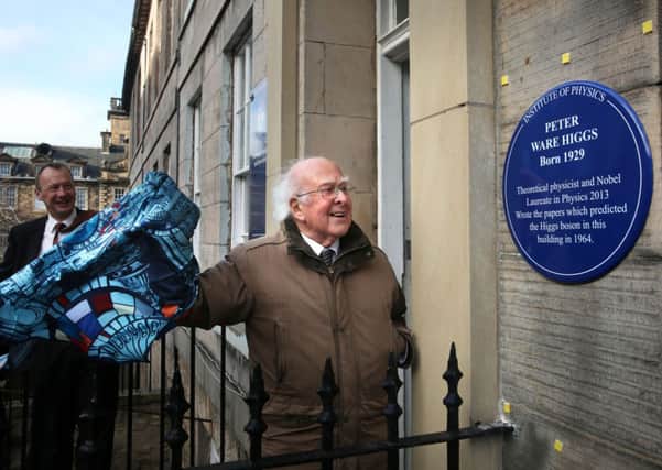 Prof Higgs unveils his plaque