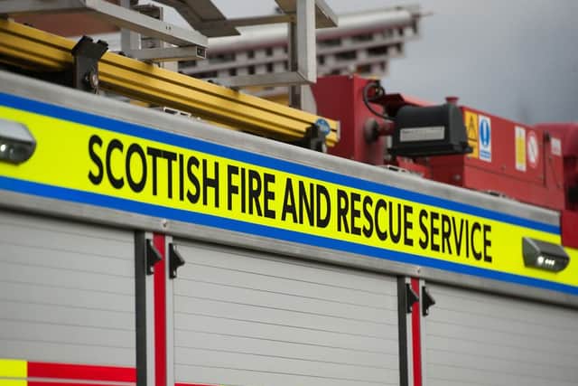 6 appliances have been called to the scene