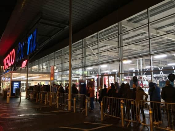 People shop for discount items at the Tesco Extra in Siverburn, Glasgow on Black Friday. Picture: Hemedia
