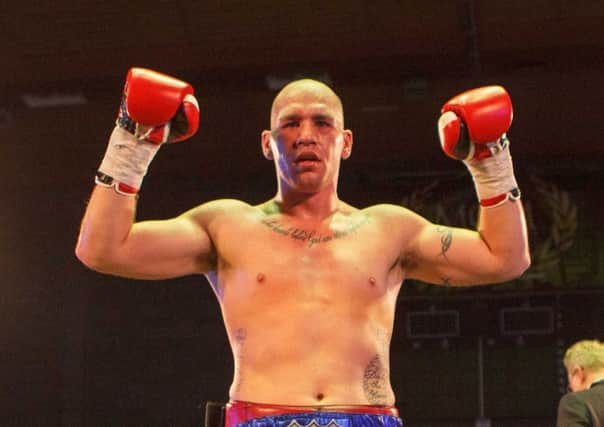 Stephen Simmons fights tonight in Glasgow