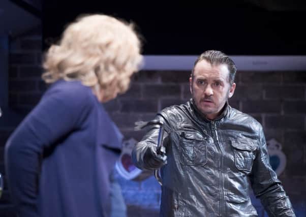 The Perfect Murder UK Tour - Shane Richie as Victor Smiley and Jessie Wallace as Joan Smiley