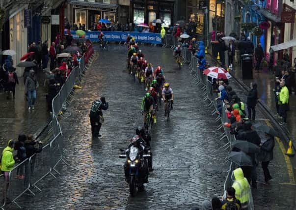 Competitors head up Victoria Street during round three of the Pearl Izumi Tour Series